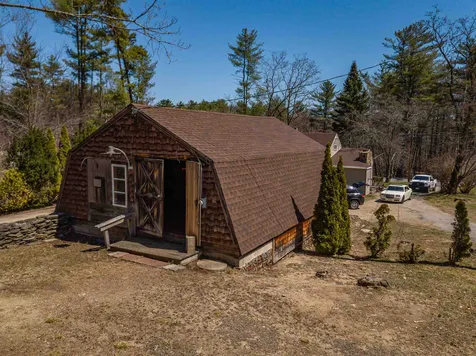 218 Milton Road Rochester NH 03868-8712