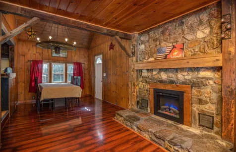 218 Milton Road Rochester NH 03868-8712