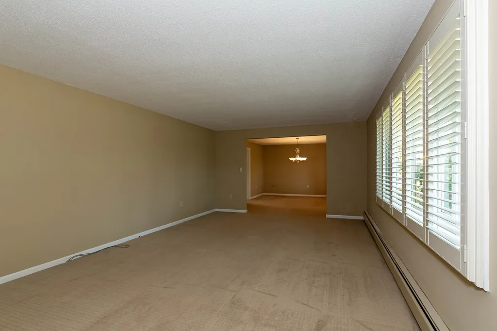 1 Abbe Lane Nashua NH 03063