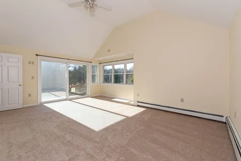 1 Abbe Lane Nashua NH 03063