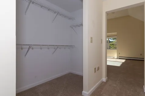 1 Abbe Lane Nashua NH 03063