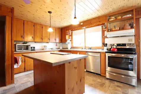 1623 Us Route 5 South Barnet VT 05821