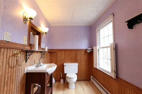 1623 Us Route 5 South Barnet VT 05821