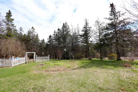 1623 Us Route 5 South Barnet VT 05821