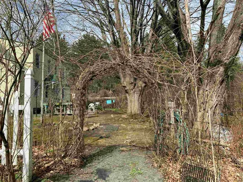 1623 Us Route 5 South Barnet VT 05821