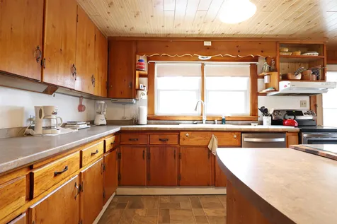 1623 Us Route 5 South Barnet VT 05821