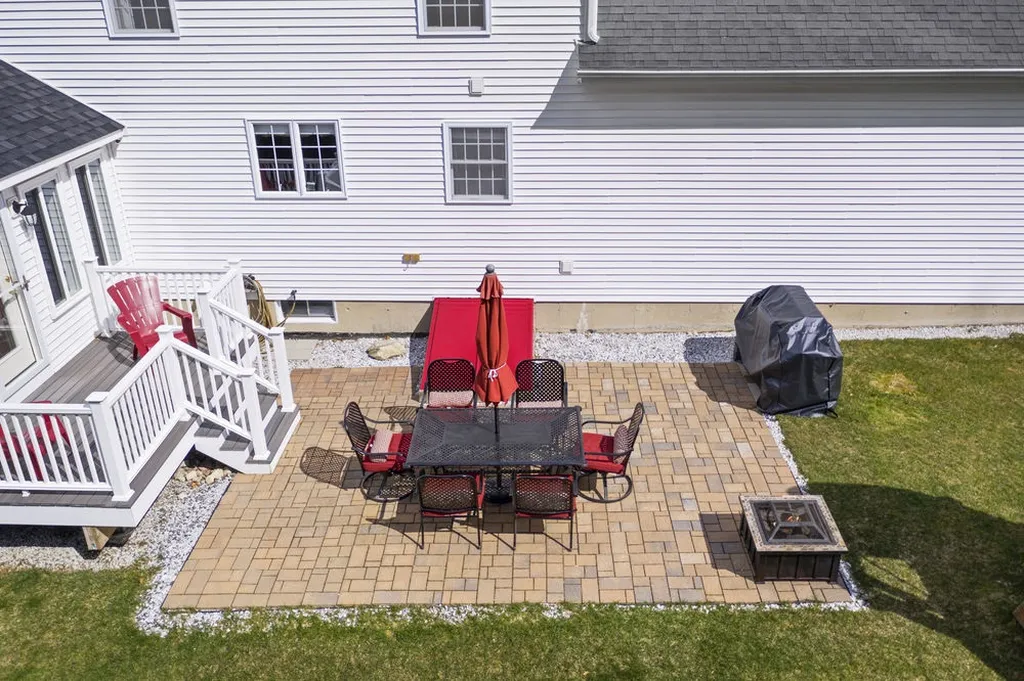 73 S Ridge Drive Manchester NH 03109
