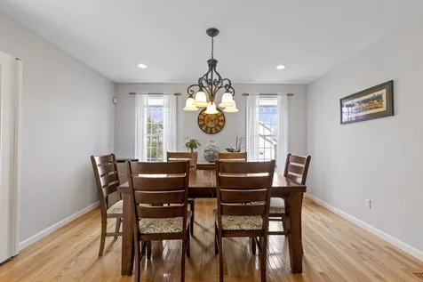 73 S Ridge Drive Manchester NH 03109