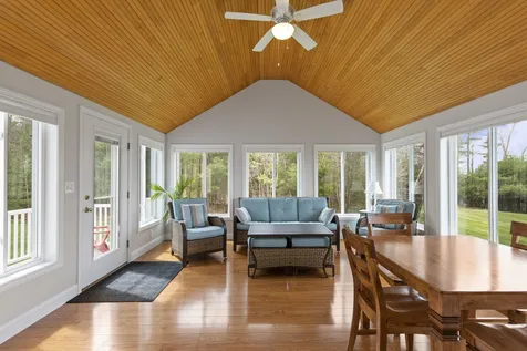 73 S Ridge Drive Manchester NH 03109