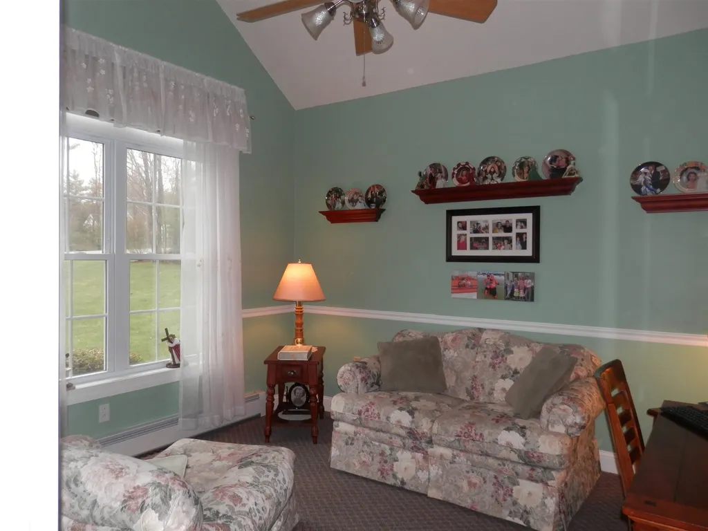 41 Sterling Drive Franklin NH 03235