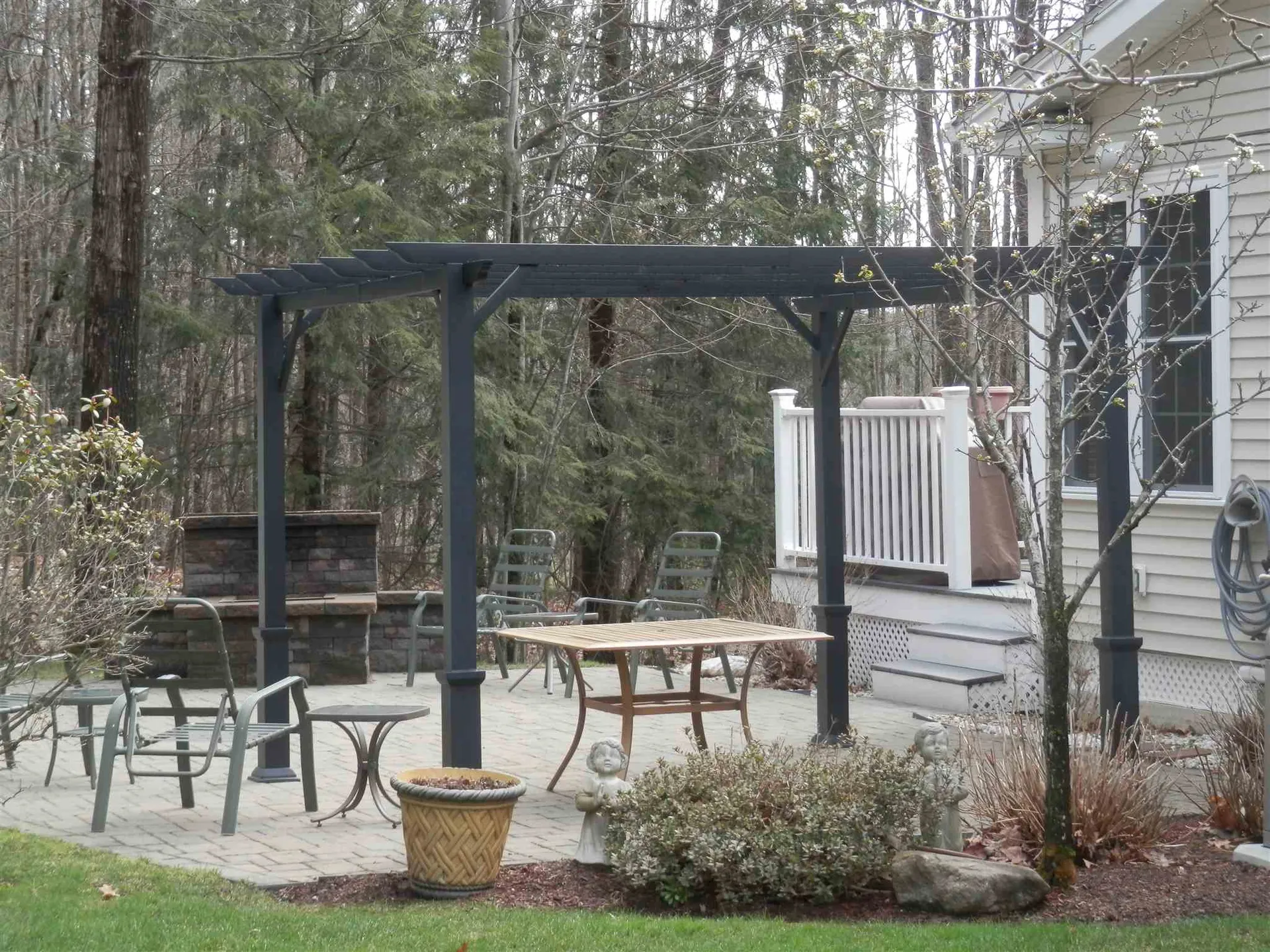 41 Sterling Drive Franklin NH 03235