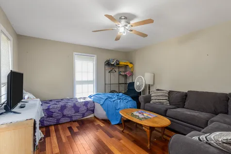 18 Maple Avenue Newton NH 03858