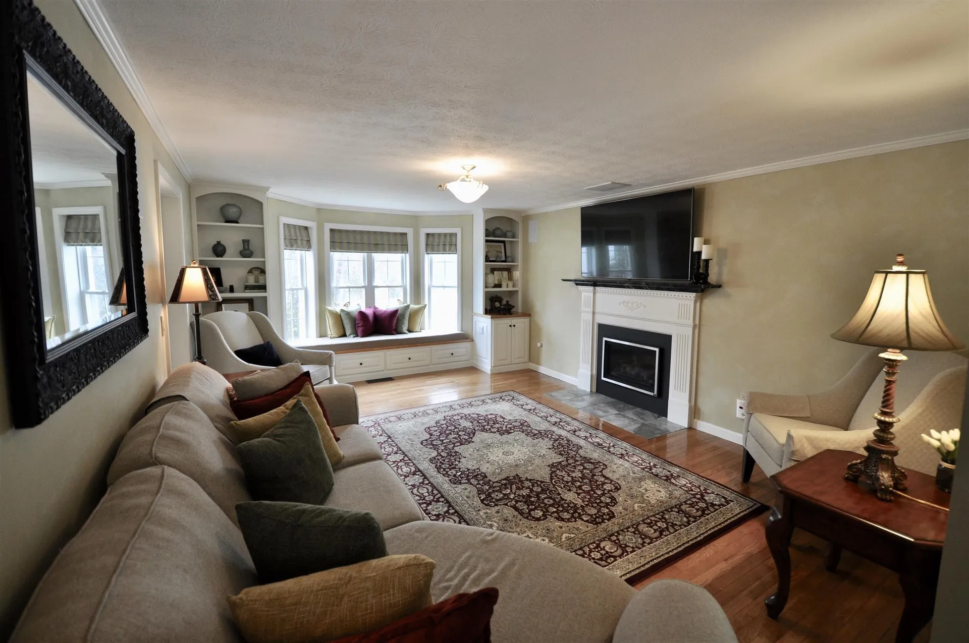 19 Hampstead Road Merrimack NH 03054