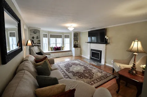 19 Hampstead Road Merrimack NH 03054