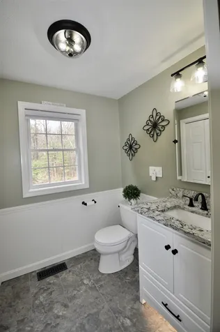 19 Hampstead Road Merrimack NH 03054