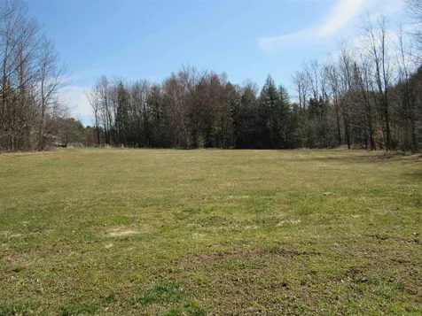 16 Jupiter Lane Fairfield VT 05455