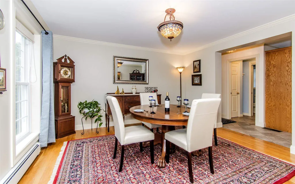 209 Walker Bungalow Road Portsmouth NH 03801