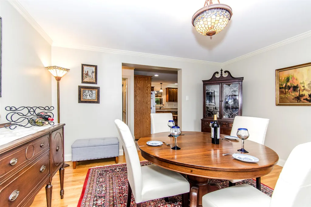 209 Walker Bungalow Road Portsmouth NH 03801