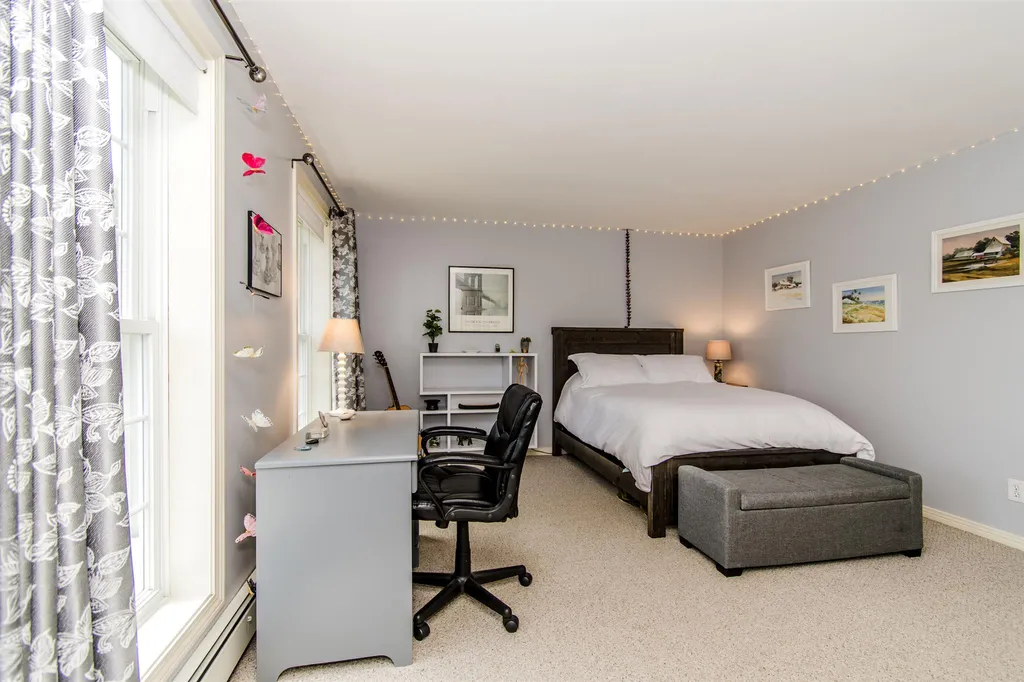 209 Walker Bungalow Road Portsmouth NH 03801