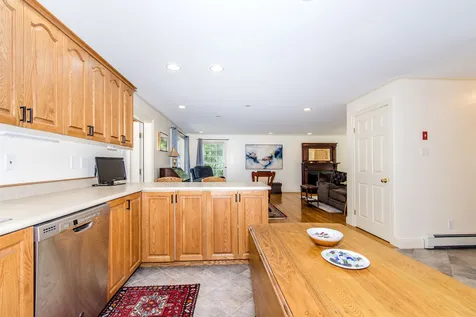 209 Walker Bungalow Road Portsmouth NH 03801