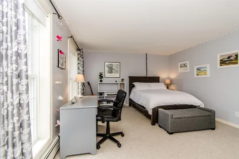 209 Walker Bungalow Road Portsmouth NH 03801