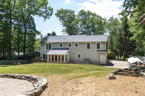 209 Walker Bungalow Road Portsmouth NH 03801