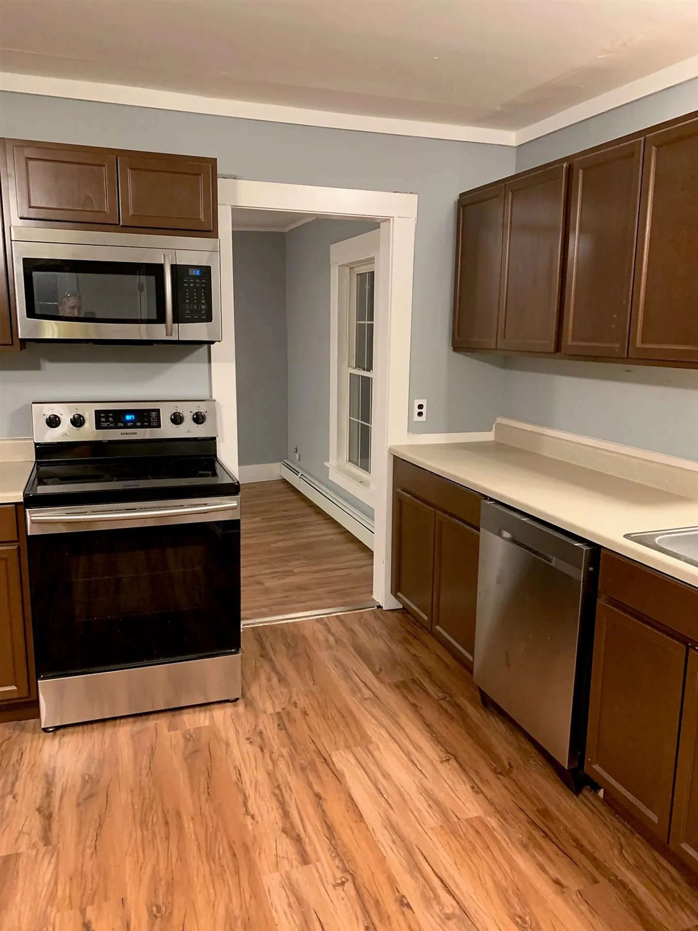 27 Leonard Street Rochester NH 03867