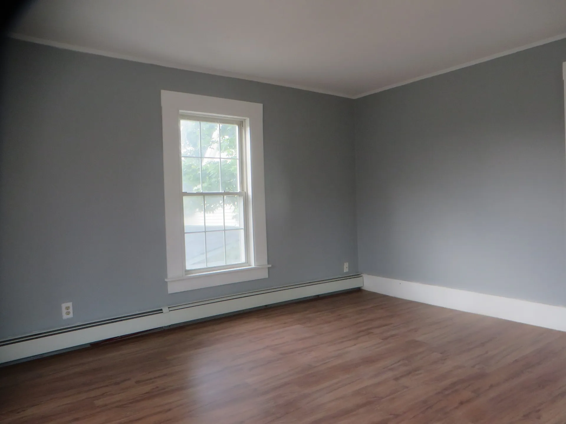 27 Leonard Street Rochester NH 03867