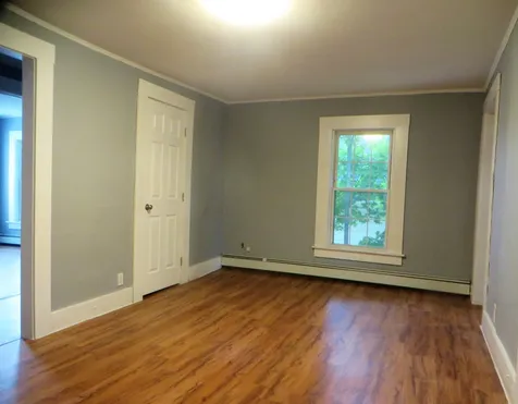 27 Leonard Street Rochester NH 03867