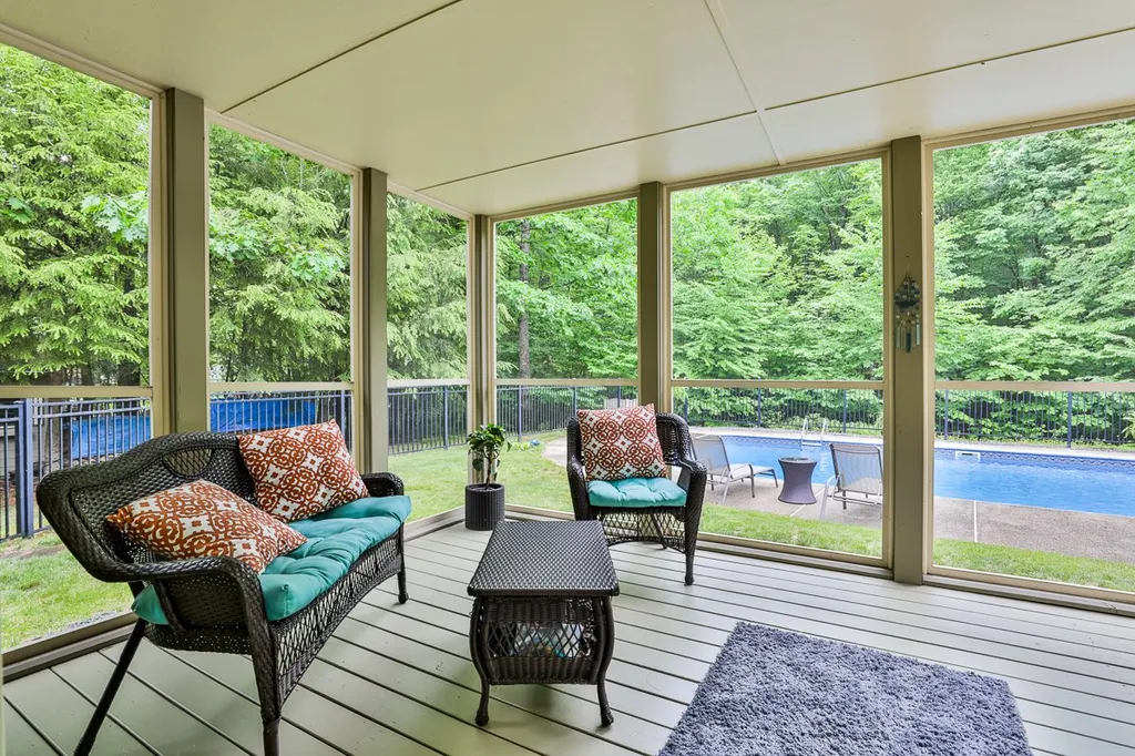 5 Hillside Drive Brookline NH 03033