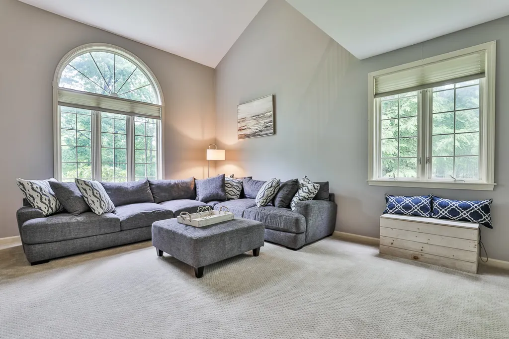 5 Hillside Drive Brookline NH 03033