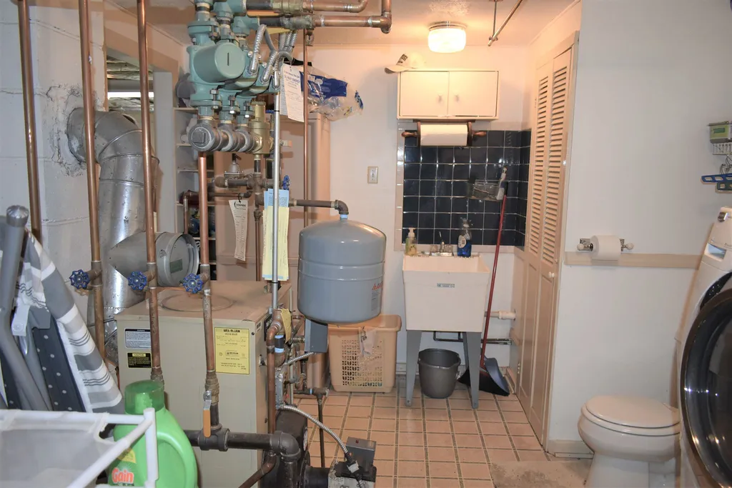 25 Merrill Drive Atkinson NH 03811