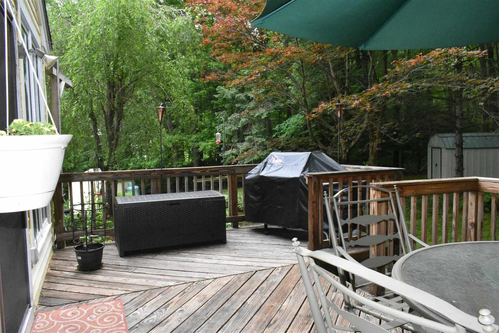 25 Merrill Drive Atkinson NH 03811