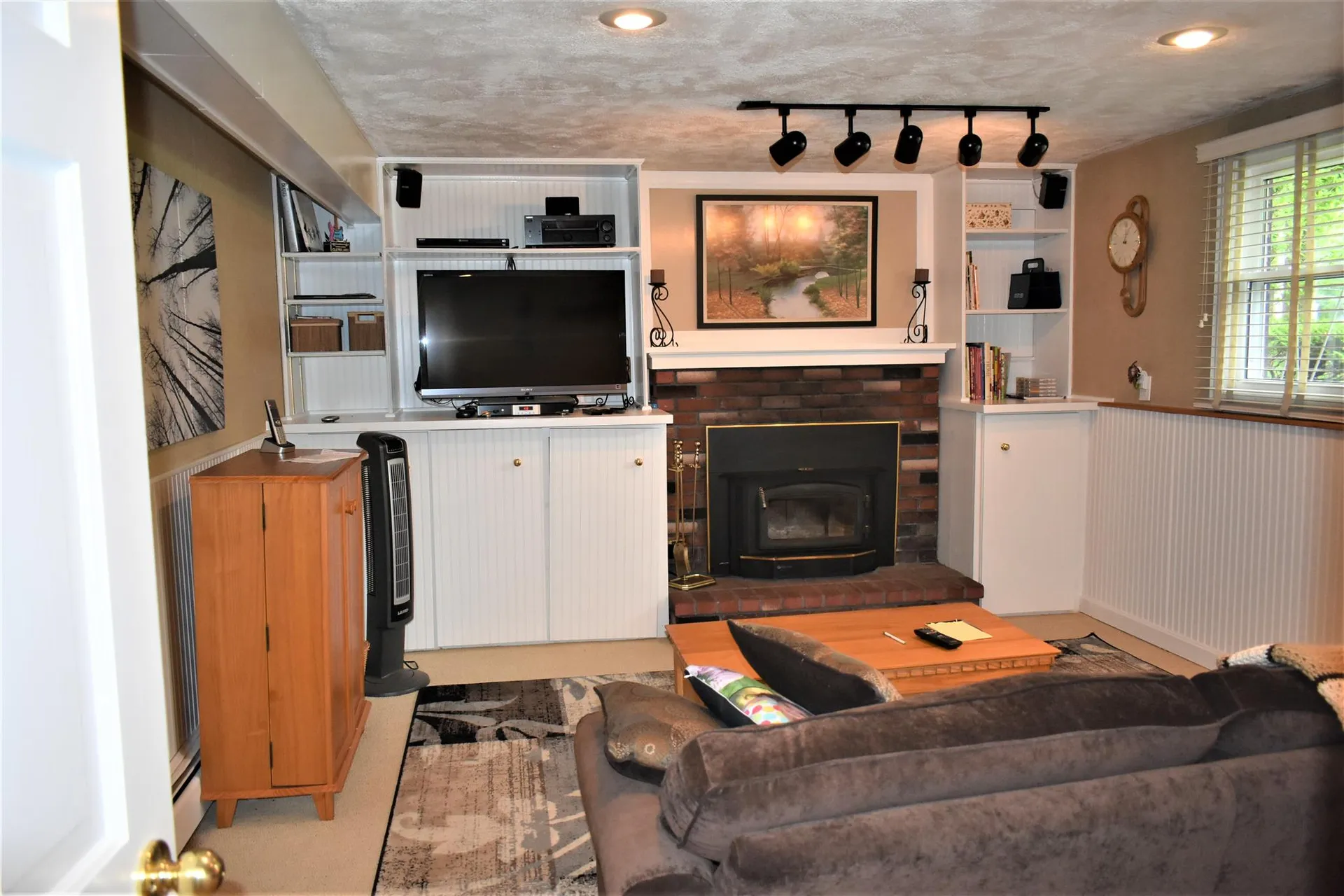 25 Merrill Drive Atkinson NH 03811