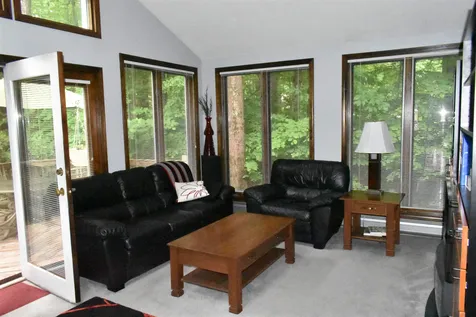25 Merrill Drive Atkinson NH 03811