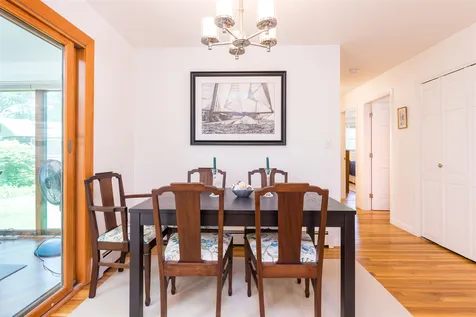 15 Cleveland Drive Portsmouth NH 03801