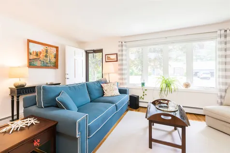 15 Cleveland Drive Portsmouth NH 03801