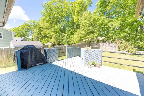 15 Cleveland Drive Portsmouth NH 03801