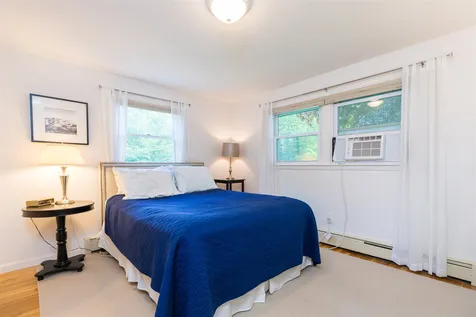 15 Cleveland Drive Portsmouth NH 03801