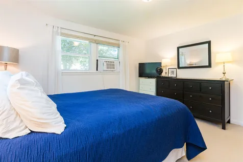 15 Cleveland Drive Portsmouth NH 03801