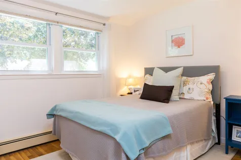 15 Cleveland Drive Portsmouth NH 03801