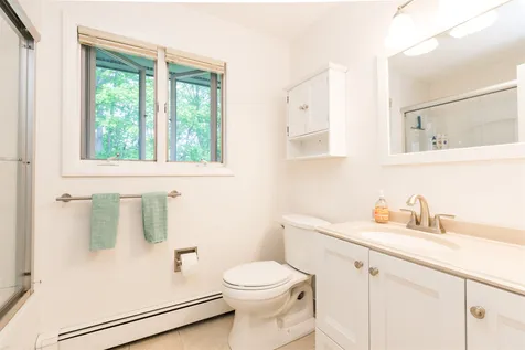 15 Cleveland Drive Portsmouth NH 03801