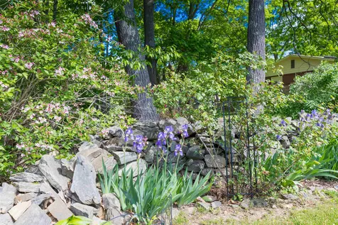 15 Cleveland Drive Portsmouth NH 03801
