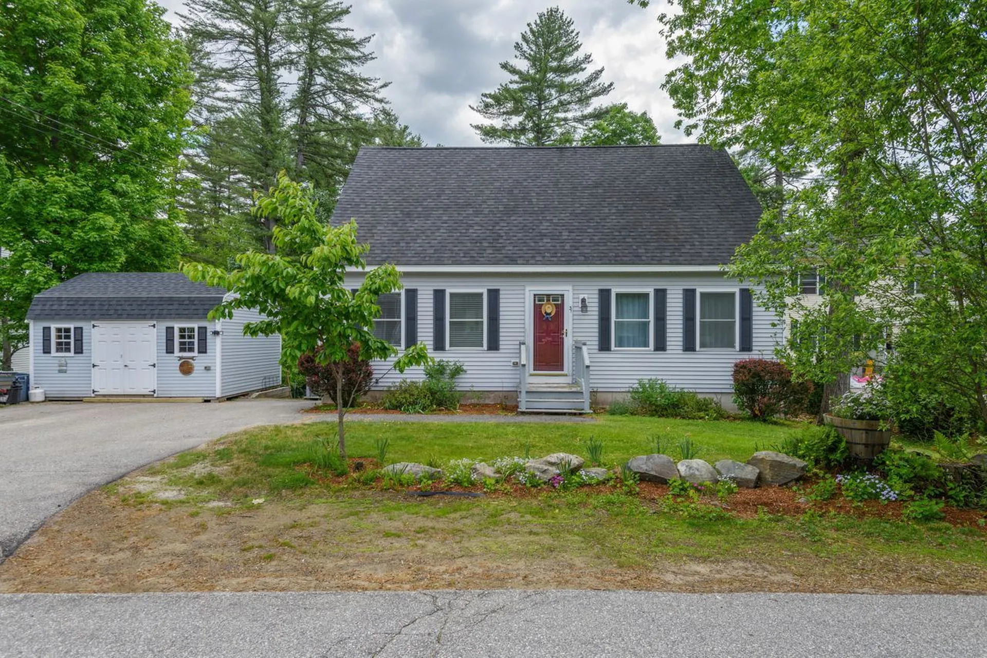 31 Sweatt Street Concord NH 03303-3334