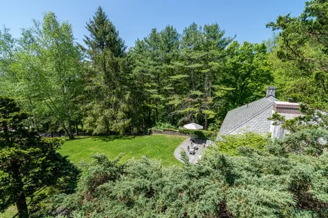 351 Lathrop Lane Manchester VT 05255