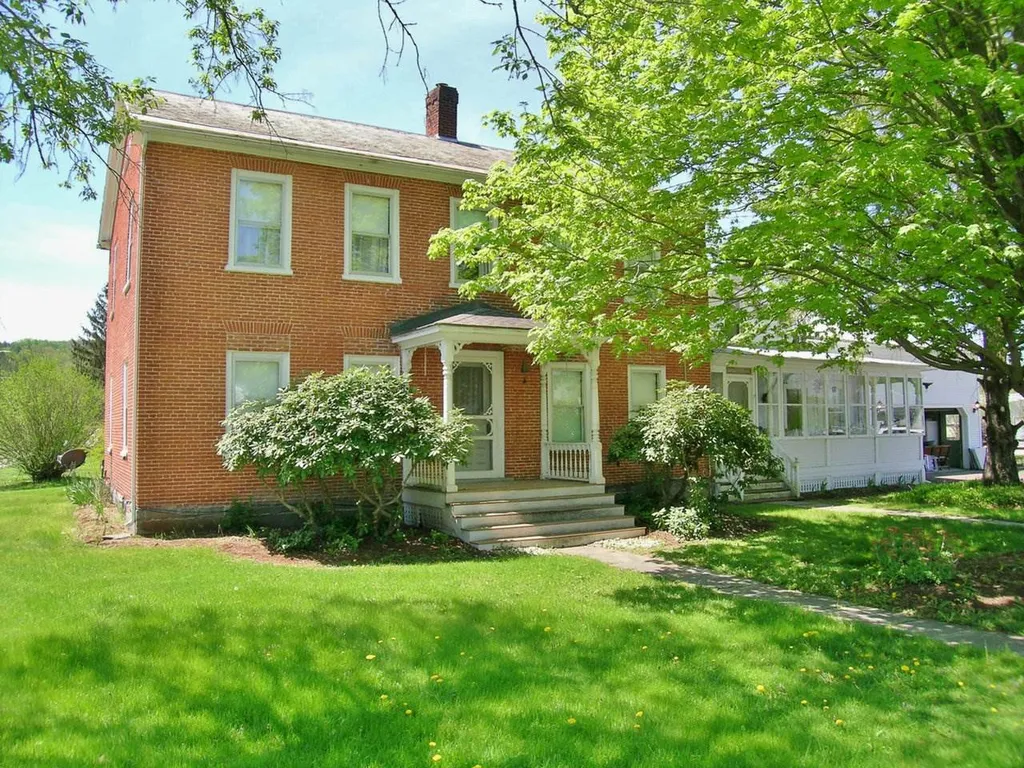 23 Huntington Road Richmond VT 05477