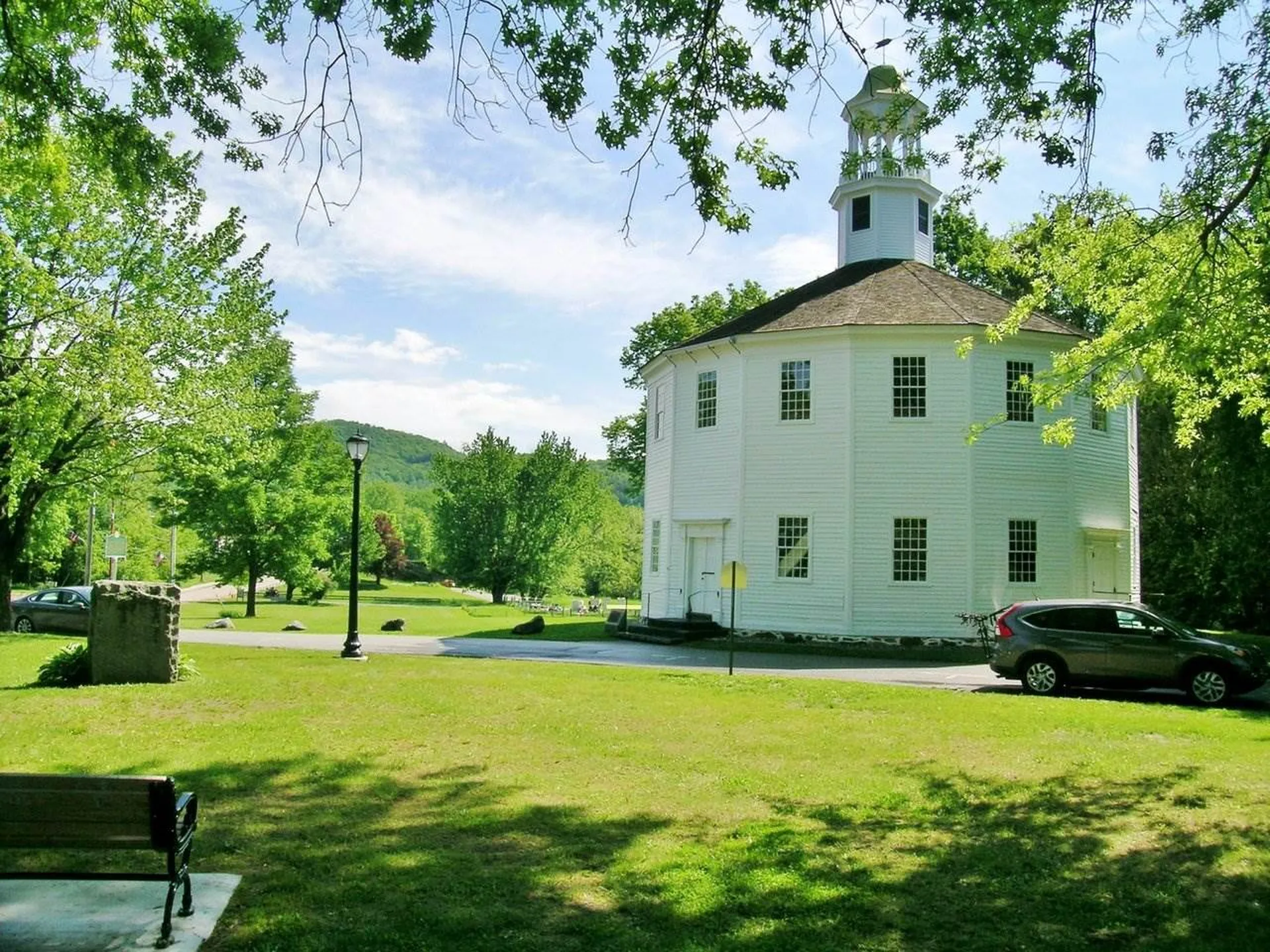 23 Huntington Road Richmond VT 05477