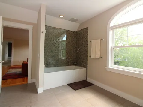 1099 Marble Island Road Colchester VT 05446