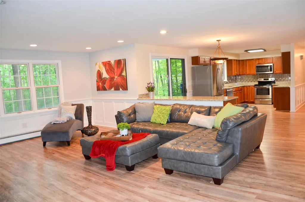 36 Seton Drive Bedford NH 03110