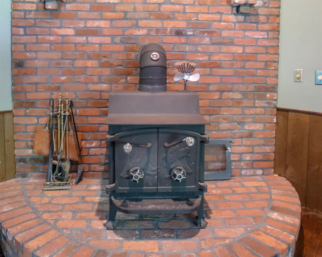 224 Oak Ridge Road Plaistow NH 03865